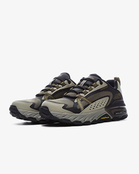 Skechers Max Protect. Hombre