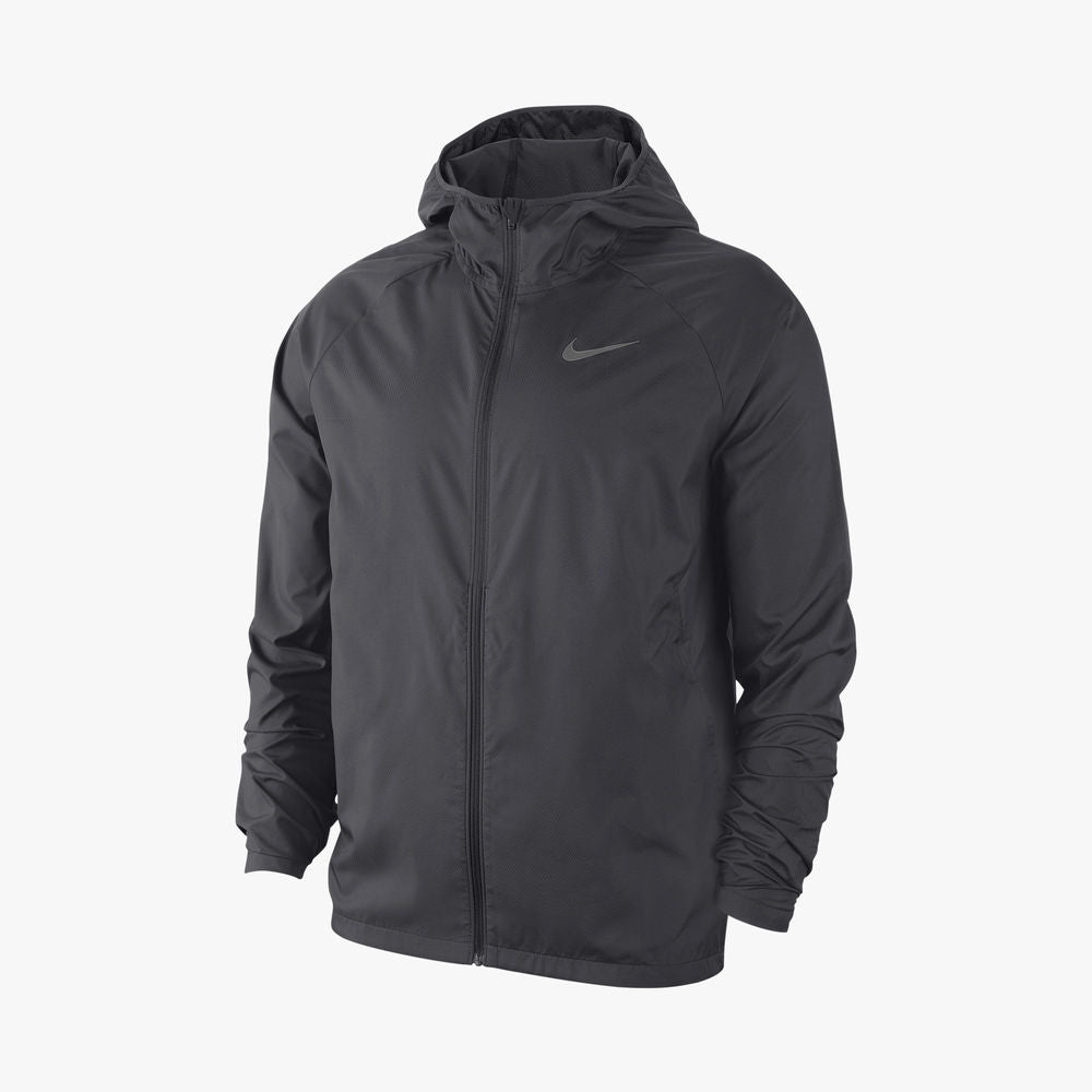 Chaqueta Nike Essential. Hombre