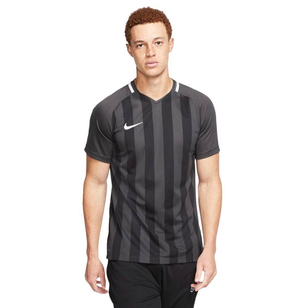 Camiseta Nike Striped Division III. Hombre