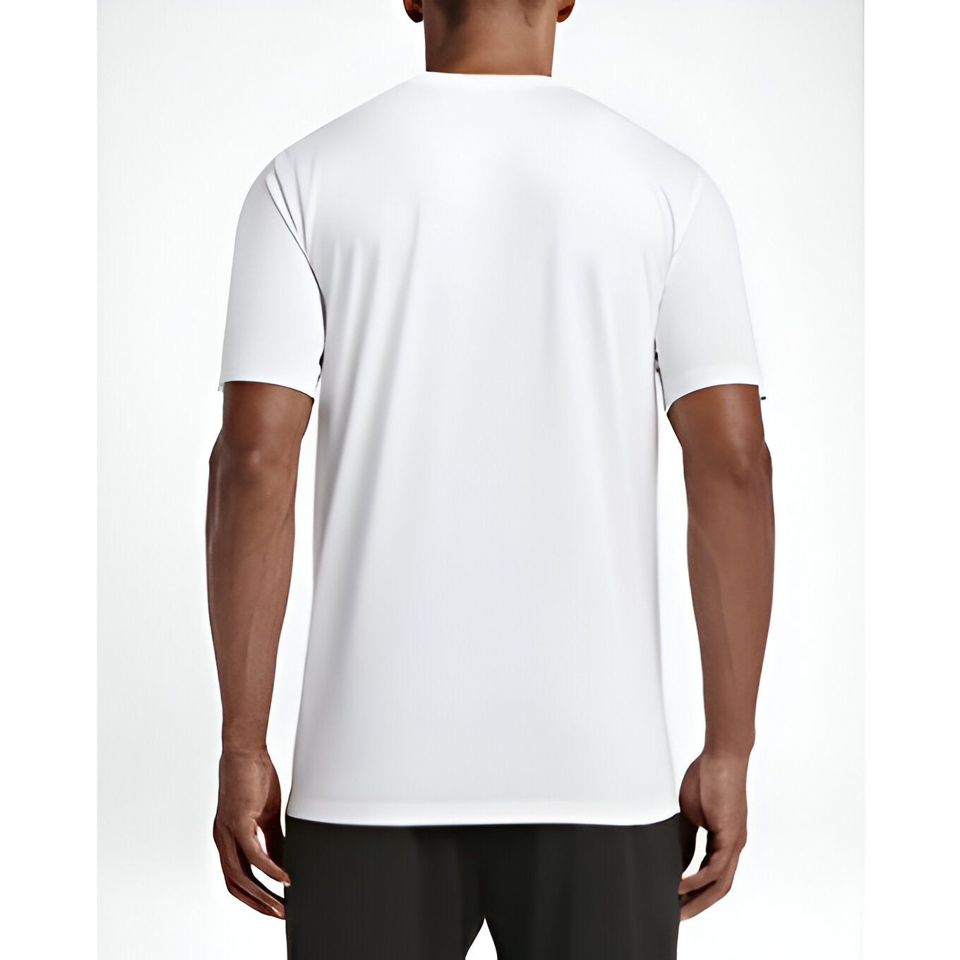 Camiseta Nike Dri-FIT Legend. Hombre