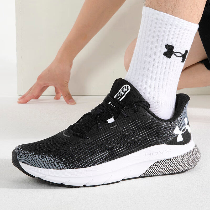 Under Armour HOVR™ Turbulence 2-Hombre