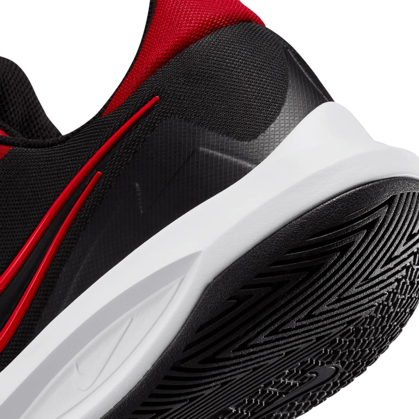 Nike Precision 6 Basketball. Hombre