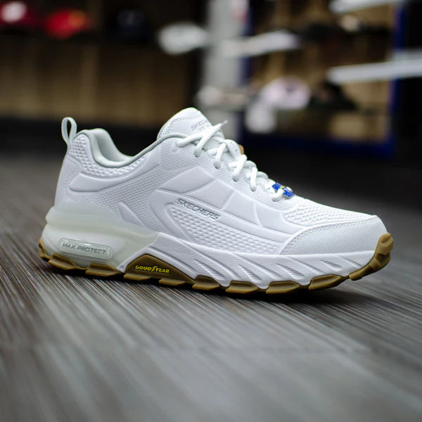 Skechers Max Protect - Irongaurd. Hombre