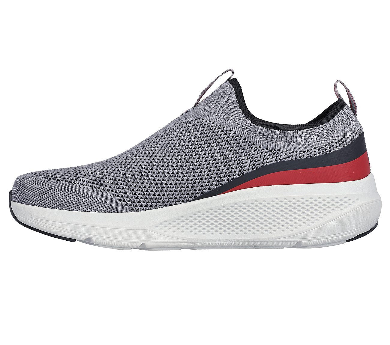 Skechers GO RUN Elevate™. Hombre