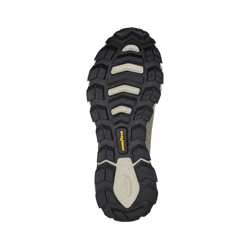 Skechers Max Protect. Hombre