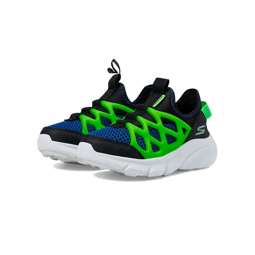 Skechers faster. Niño