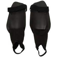canilleras Nike Charge Guard