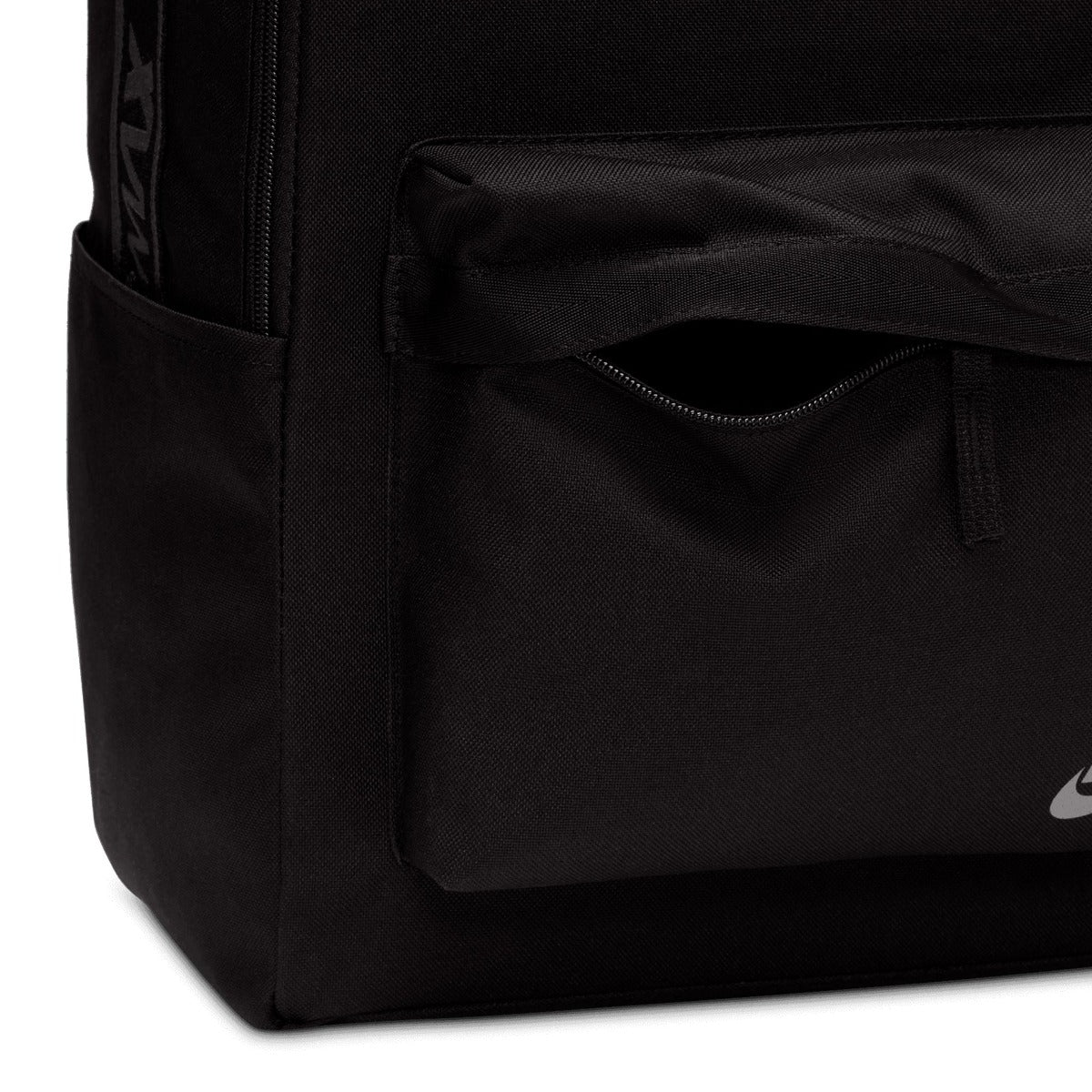 Morral Nike heritage