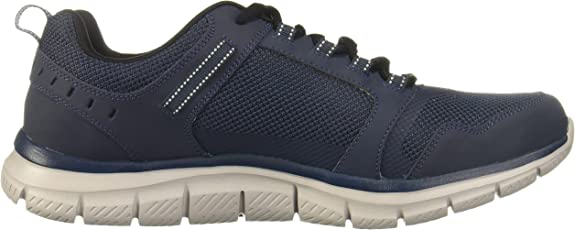 Skechers Track. Hombre